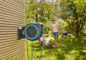 Gardena Wall Mounted Hose Reel 35m Automatic Retractable Hose Box RollUp XL