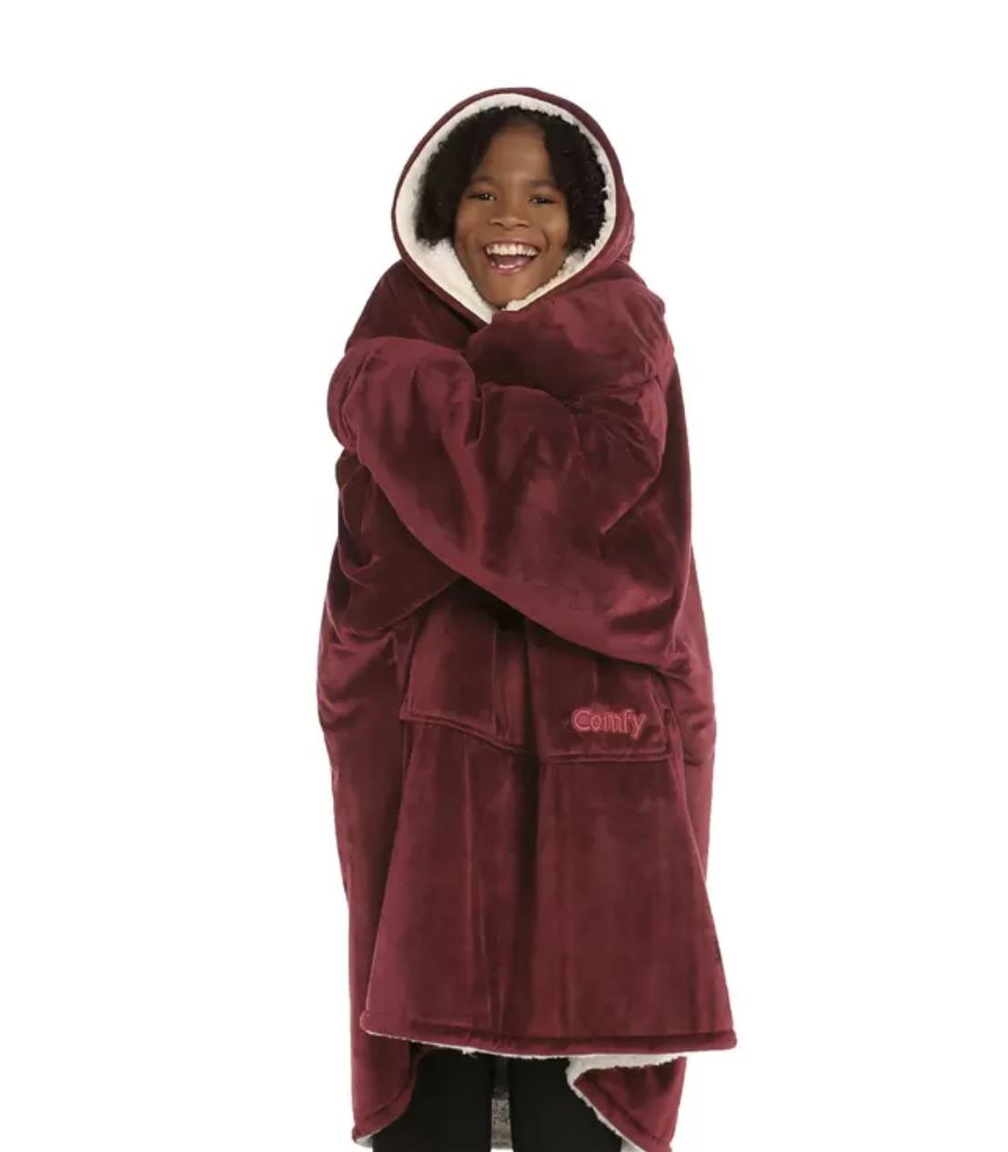 THE COMFY ORIGINAL | Oversized Microfiber & Sherpa Wearable Blanket - Burgundy - Image 3