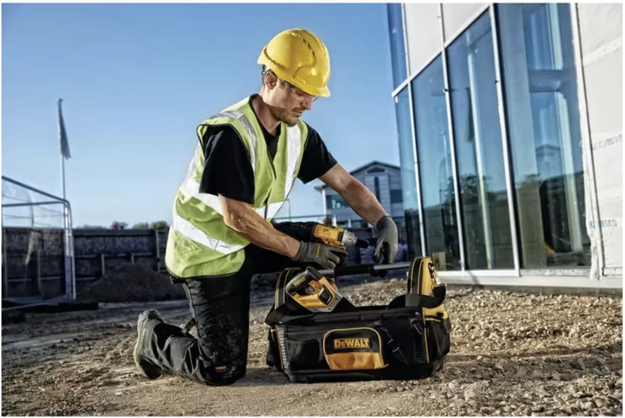 DeWalt 20" Open Tote Tool Storage Bag with Shoulder Strap - Image 5