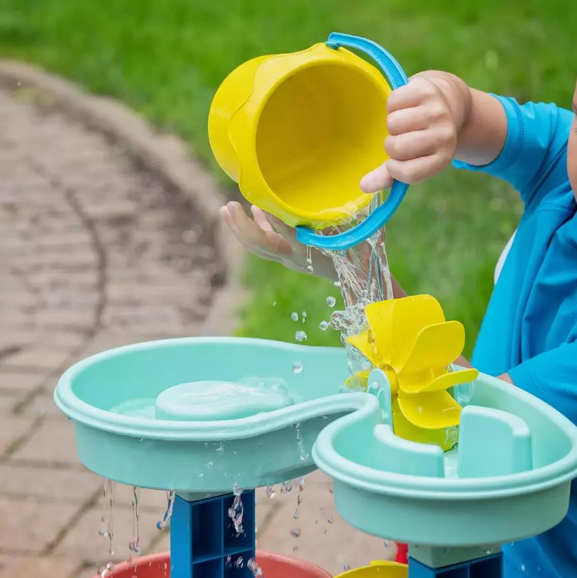 Step2 Double Spin and Showers Water Table with 22 Accessories - Image 4