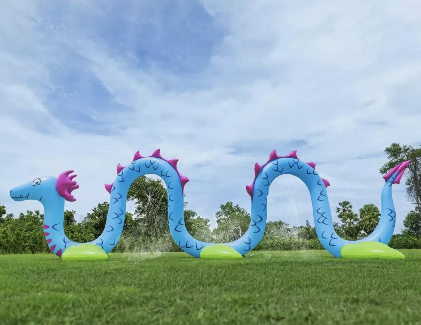 H2OGO! 20ft (6.1m) Giant Sea Serpent Kids Inflatable Sprinkler - Image 5