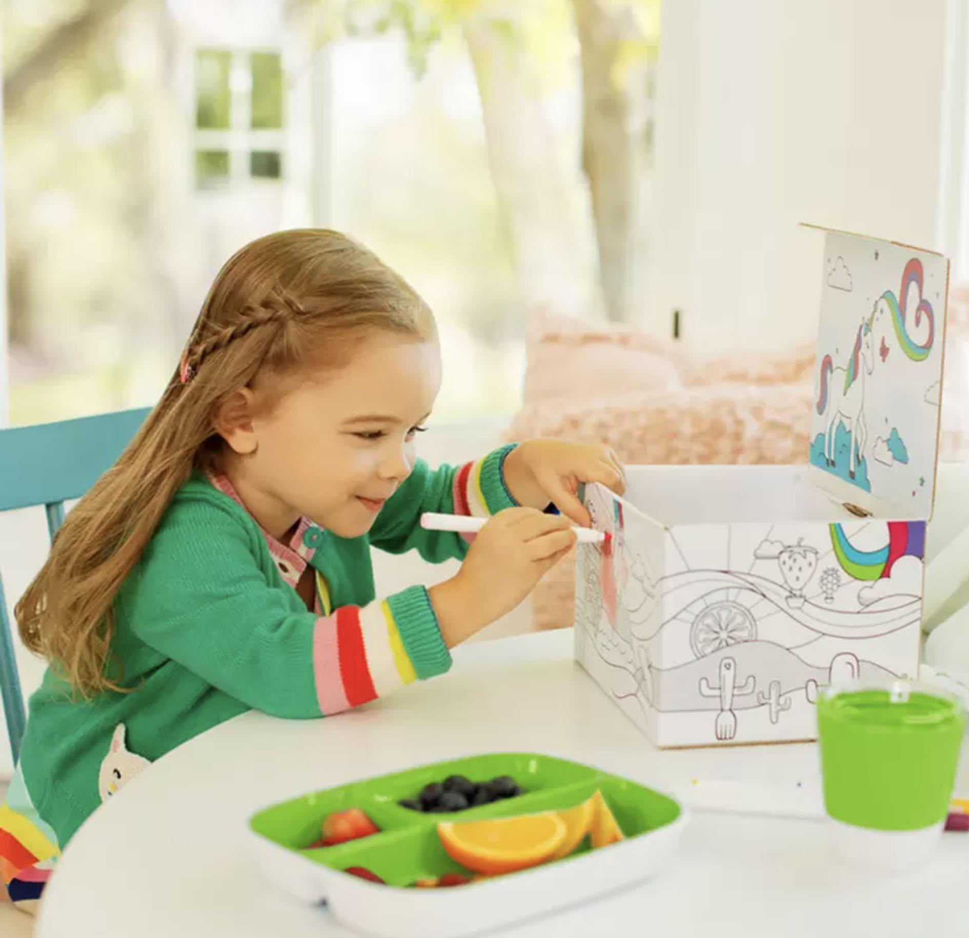 Munchkin Splash 9 Piece Toddler Dining Set | 3 Divided Plates | 3 Cups with Lids | 3 Bowls - Image 8