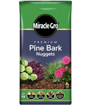 Miracle-Gro Premium Pine Bark Nuggets 70L