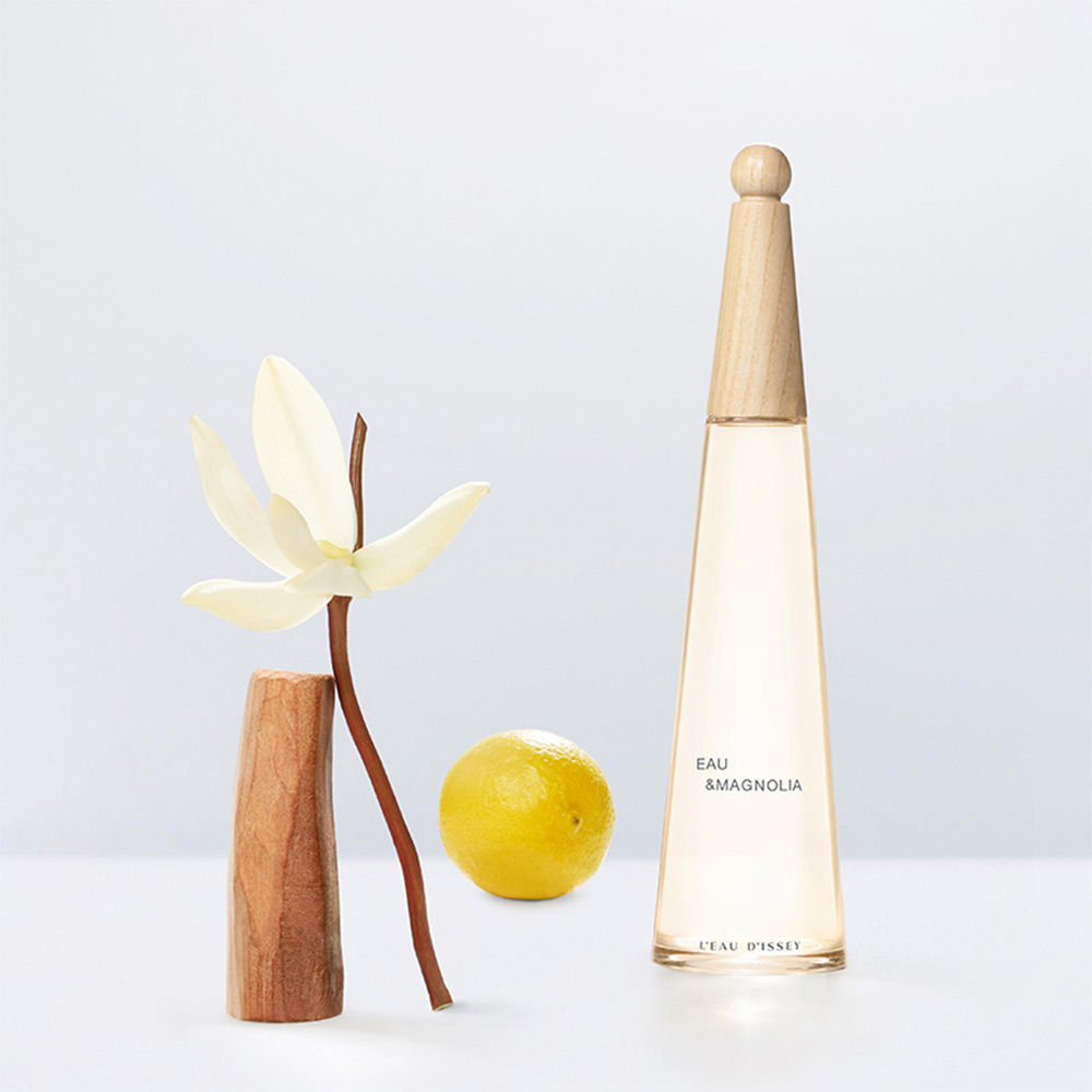 Issey Miyake Eau Magnolia Eau De Toilette Spray 100ml - Image 6