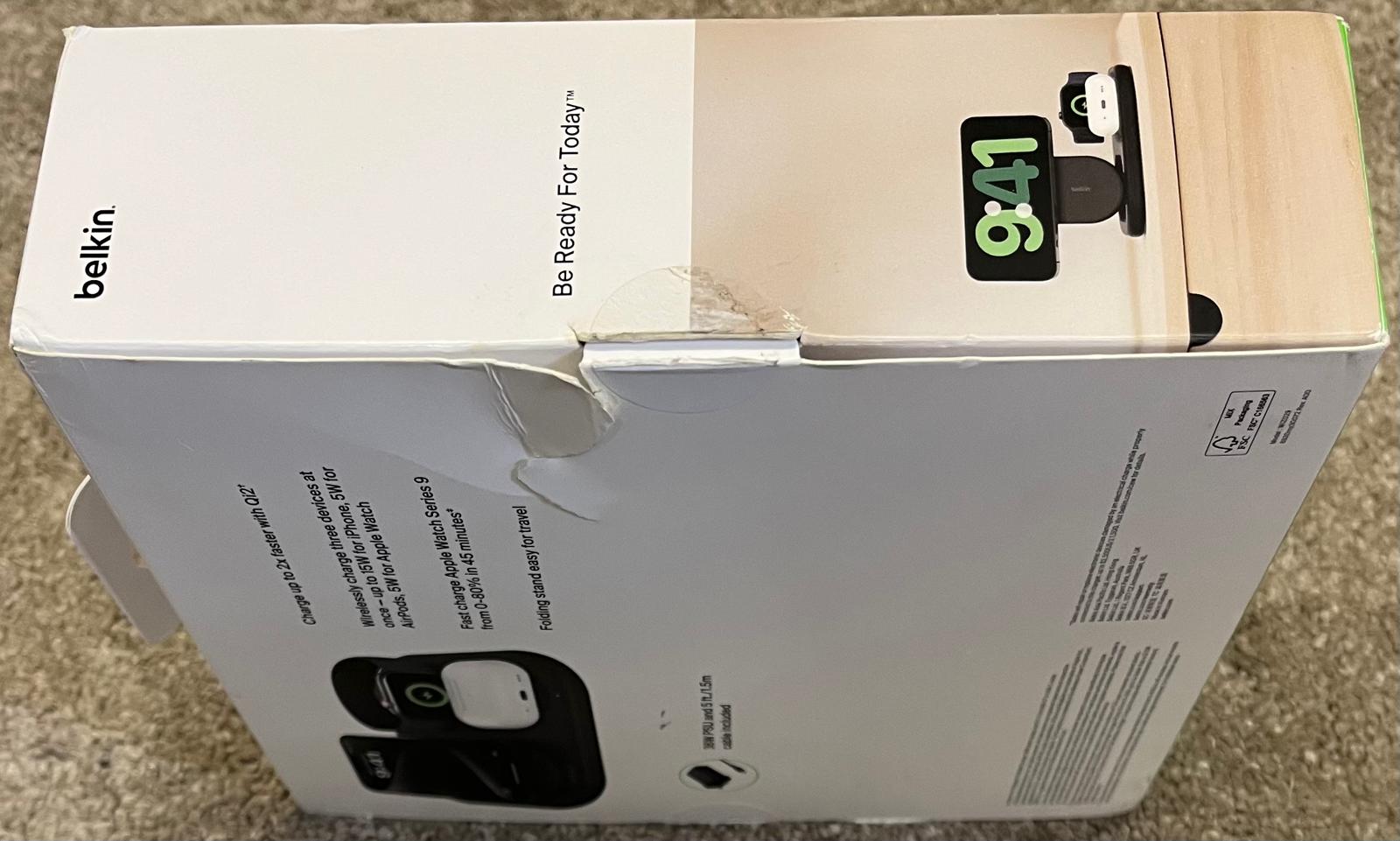 Belkin BoostCharge Pro 3-in-1 Magnetic Foldable Wireless Charger Qi2 15W - Image 8