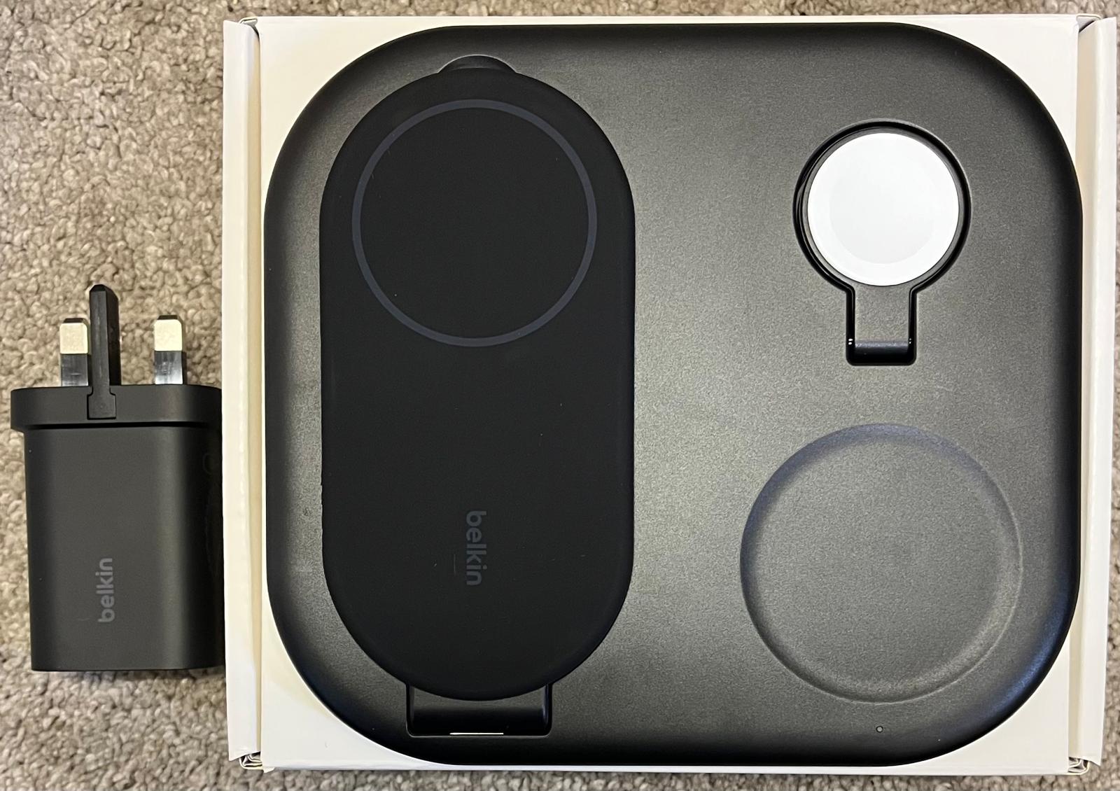 Belkin BoostCharge Pro 3-in-1 Magnetic Foldable Wireless Charger Qi2 15W - Image 9