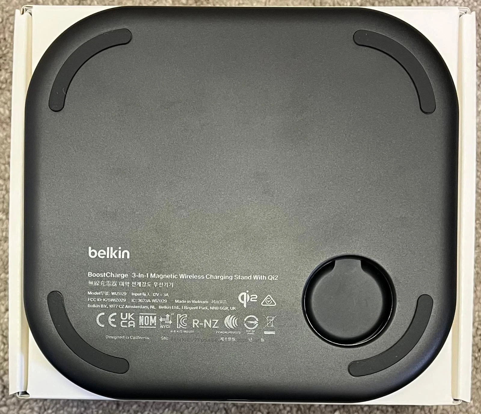 Belkin BoostCharge Pro 3-in-1 Magnetic Foldable Wireless Charger Qi2 Stand READ - Image 3