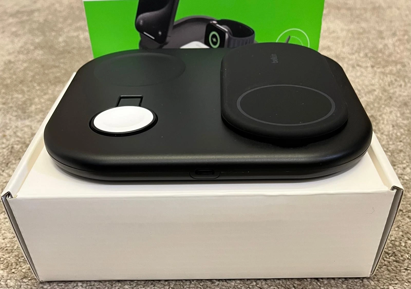 Belkin BoostCharge Pro 3-in-1 Magnetic Foldable Wireless Charger Qi2 Stand READ - Image 4