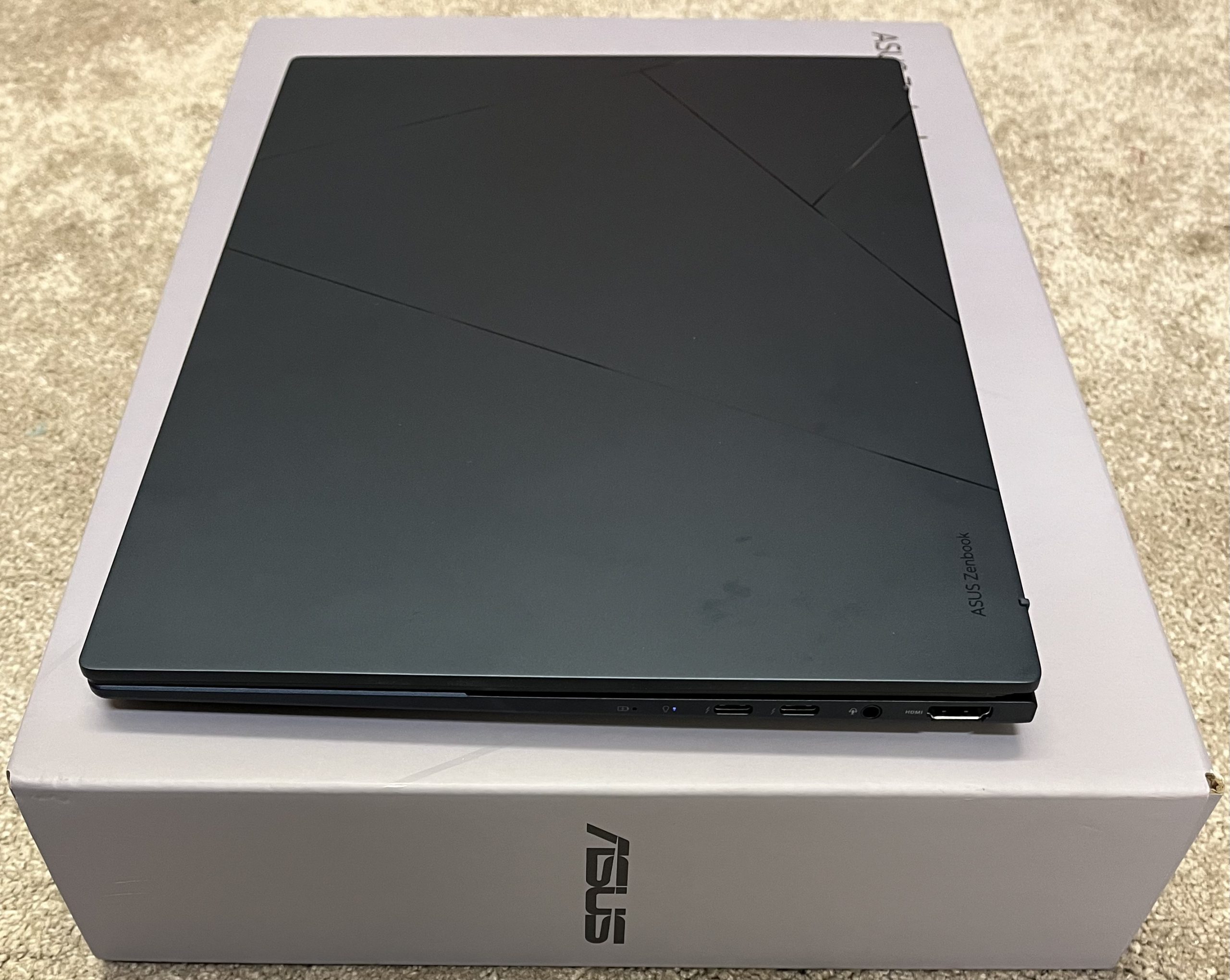 ASUS Zenbook 14 OLED 14" Laptop - Intel® Core™ Ultra 5, 512 GB SSD, Blue - Image 26