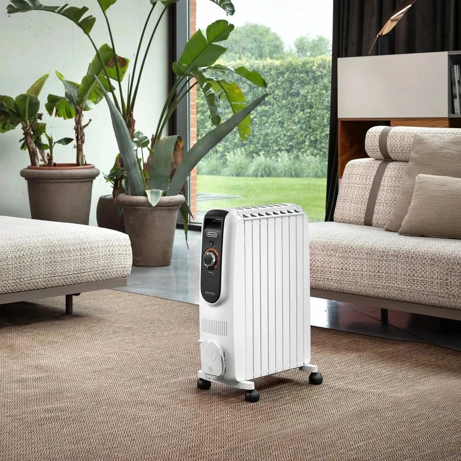 DeLonghi Dragon 4 Oil Filled Radiator 2000W White Electric Heater TRD50820T - Image 3